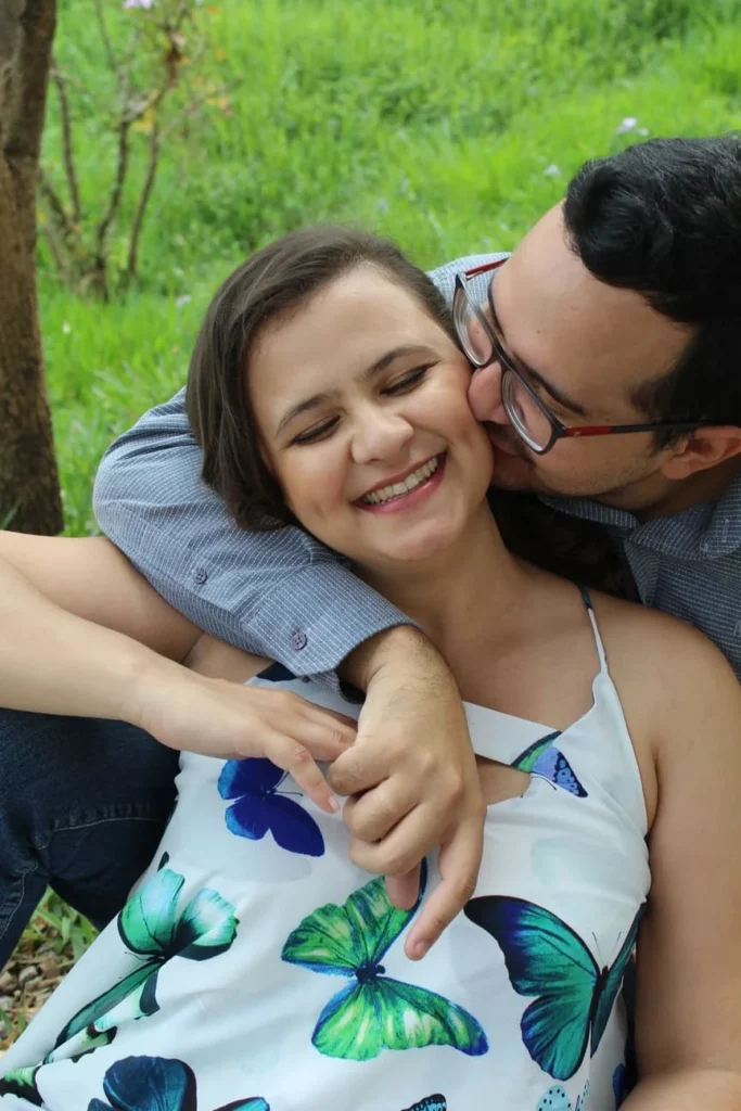 Ensaio Fotográfico de casamento com abraço